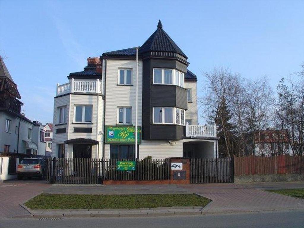 华沙 Rezydencja Parkowa酒店 外观 照片
