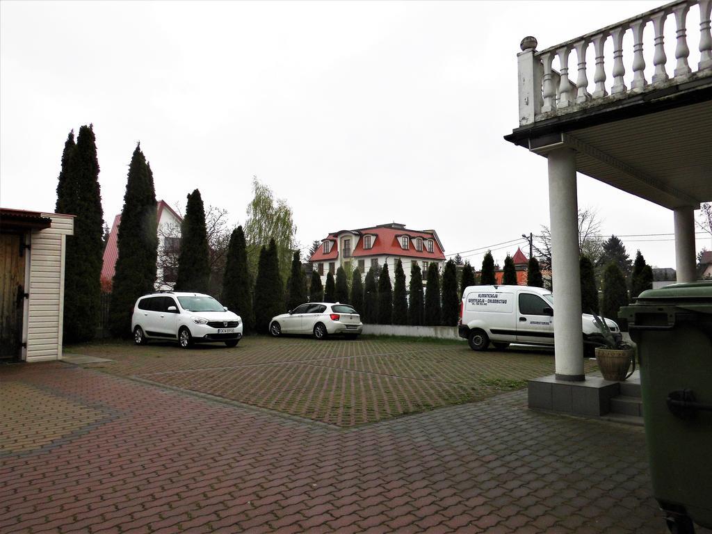 华沙 Rezydencja Parkowa酒店 外观 照片
